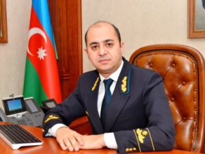 Cavid Qurbanovun ətrafında siyası baxışları şübhəli olan adam – Vüsal Aslanov nə edəcək?