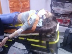 Sevgilisi ilə mübahisə edən gənc qızdan GÖZLƏNİLMƏZ ADDIM – FOTO