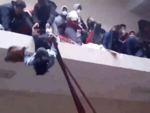 Universitetdə dəhşətli hadisə: 7 tələbə öldü yaralılar var – VİDEO