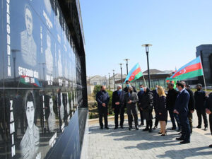 Binəqədi şəhidlərinin xatirəsinə “Memorial Abidə Kompleksi”nin açılışı oldu – Fotolar