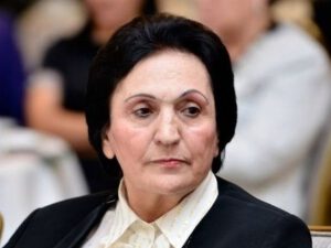 Baş Prokurorluq rektorun açıqlamasını TƏKZİB ETDİ