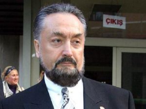 1075 il iş alan Adnan Oktarın həbsxanadan görüntüsü yayıldı – FOTO