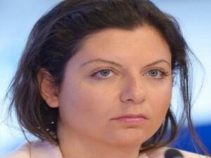 Simonyan Baydeni sərt tənqid etdi – “Ermənilər ABŞ üçün anbarda saxlanılan bir silahdır…”