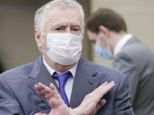 Jirinovski: “Türkiyə ilə aviaəlaqələri təcili dayandırmaq lazımdır”