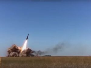 “Caliber” Şuşaya “İskəndər M” raketinin atılmasının görüntülərini paylaşdı – VİDEO