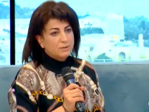 Efirdə uşağın cinsi orqanını kəsdiyini etiraf edən qadına cinayət işi açıldı