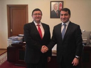 Hikmət Hacıyev üç ölkənin media rəhbərləri ilə görüşdü