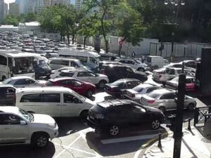 BNA-dan xəbərsiz mərkəzi yolu bağladılar – Edilən dəyişiklik Bakıda hərəkəti iflic etdi