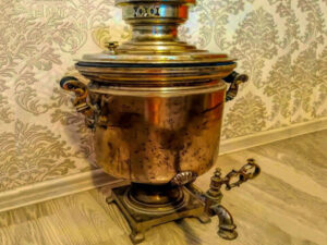 Bakıda villa qiymətinə samovar satılır – FOTO