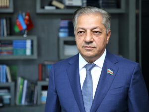 Adı ölüm işində hallanan deputat gömrük qaydalarını pozdu