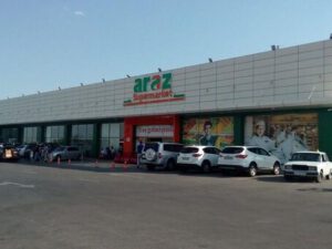“Araz” supermarket vaxtı ötmüş məhsulların satılmasına görə cərimələnib