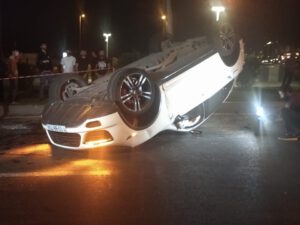 Bakıda aşan “Porsche”ni görün kim sürüb? – FOTO