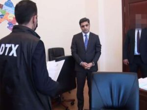 Rüşvət almaqda təqsirləndirilən sabiq müavindən XƏBƏR VAR