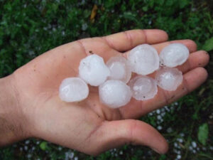 Bu rayonlara güclü dolu yağdı – FOTO