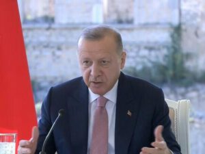 Qarabağ öz kimliyinə qovuşacaq – Ərdoğan