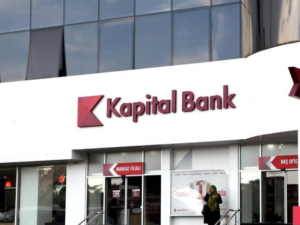 “Kapital Bank” qazi anasının yalvarışlarına məhəl qoymur – 8 aydır maaşından pul çıxır – ŞİKAYƏT
