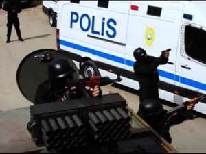 Türkiyə mediası “İfşa” serialından yazdı