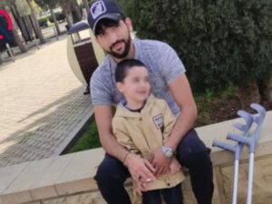 “Çox istərdik ki, bizə oğlumun danışması üçün kömək edilsin”