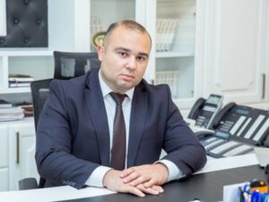 Kəlbəcərin icra başçısı işğaldan azad olunan əraziyə gedən işçisini VƏZİFƏSİNDƏN AZAD ETDİ