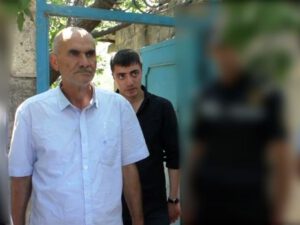 Qubada narkotik tərkibli bitkilərin kultivasiyası ilə məşğul olan ata və oğlu ələ keçdi – FOTO/VİDEO