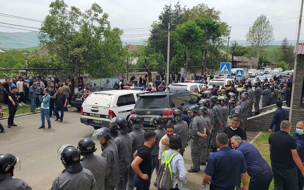 Gürcüstanda azərbaycanlılar və svanlar arasında yenə insident olub, dörd nəfər saxlanılıb Gürcüstanda azərbaycanlılar və svanlar arasında yenə insident olub, dörd nəfər saxlanılıb