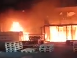 Bakıda “Bazarstore”da güclü YANĞIN – VİDEO