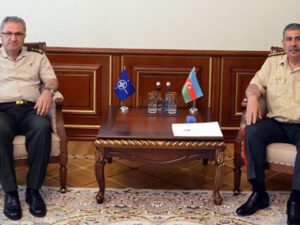 Zakir Həsənov Metin Tokel ilə görüşdü