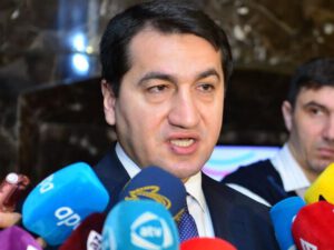 Hikmət Hacıyev həlak olan jurnalistlərin topladıqları materiallardan danışdı: “Yüzilliklər boyu lazım ola bilər…”