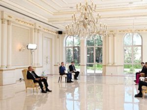 İlham Əliyev İtaliyanın yeni səfirinin etimadnaməsini qəbul edib – FOTO