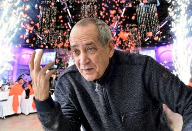 Rasim Balayevdən müğənnilərə Sərt Sözlər – “3-4 min pul verirlər, onlar da qudurur“ Rasim Balayevdən müğənnilərə Sərt Sözlər – “3-4 min pul verirlər, onlar da qudurur“