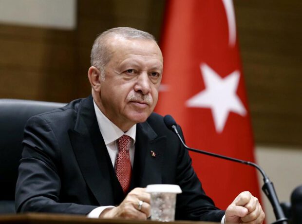 Ərdoğan: “Türkiyəni dünyanın 10 ən güclü ölkəsindən birinə çevirəcəyik”