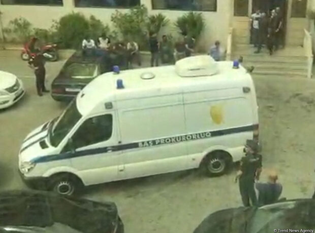 Polis rəisinin özünü öldürdüyü yerdən görüntülər – VİDEO Polis rəisinin özünü öldürdüyü yerdən görüntülər – VİDEO