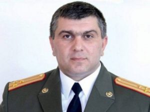Paşinyanın istefasını tələb edən korpus komandiri işdən çıxarıldı