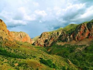 Milli Məclisdə Zəngəzur müzakirəsi: “Ora Azərbaycana qaytarılmalıdır”