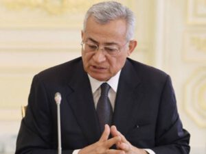 Vaqif Axundov əmlakını satdı – 1 milyon 200 minə