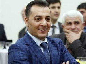 ŞƏKİNİN KARATEİST DEPUTATI – YAP akademiki kimlə əvəzləyib?