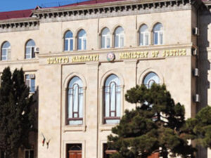 Azərbaycandakı siyasi partiya, QHT və KİV-lərin sayı açıqlandı