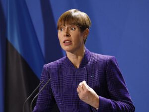 “Ukrayna torpaqlarını almadan NATO-ya daxil ola bilməz” – Estoniya Prezidenti