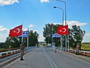 Yunanıstan Türkiyə üçün qapılarını açdı