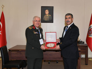 Zakir Həsənov Türkiyənin Baş Qərargah rəisi ilə görüşdü