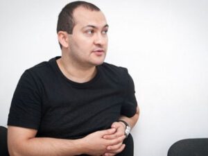 “Qiymətlər günbəgün qalxır, maaşlar olduğu kimi qalır“ – Turan İbrahimov