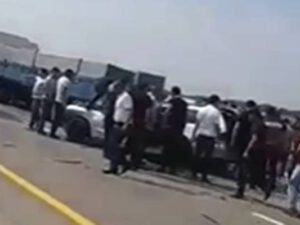 Kürdəmirdə dəhşətli qəzada ata, ana və qızı öldü – Üç yaralı var