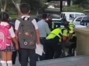 Polis vətəndaşı övladlarının gözü qarşısında döyüb? – DİN-dən AÇIQLAMA (VİDEO)