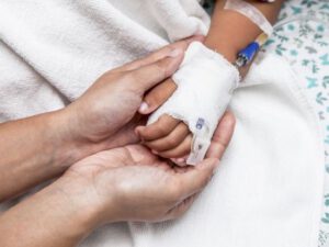 Hindistanda onlarla uşağın ölümünə səbəb olan hansı xəstəlikdir?