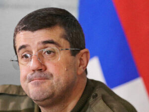 Arayik erməni məmur və hərbçiləri Azərbaycan hərbçilərinə qarşı çıxmamağa çağırdı – İDDİA