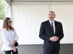 İlham Əliyev və Mehriban Əliyeva Qubadlı ictimaiyyətinin nümayəndələrilə görüşdülər