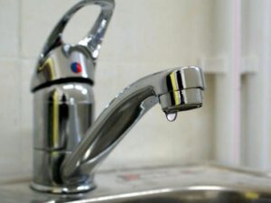 Sakinlərin NƏZƏRİNƏ: Bu gün paytaxtın bir neçə küçəsində su gəlməyəcək