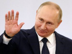 “Şimal”a əsən “qərb küləyi”: 69 yaşlı Putin bacaracaqmı?