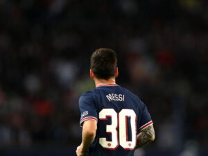 Messi Fransa çempionatında liderdir – Buna görə