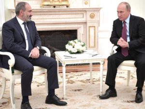 Putin və Paşinyan Qarabağla bağlı üçtərəfli bəyanatların icrasını müzakirə edəcək